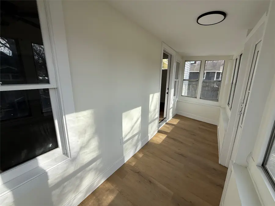 3911 8th Street, Des Moines, IA 50313 - #3