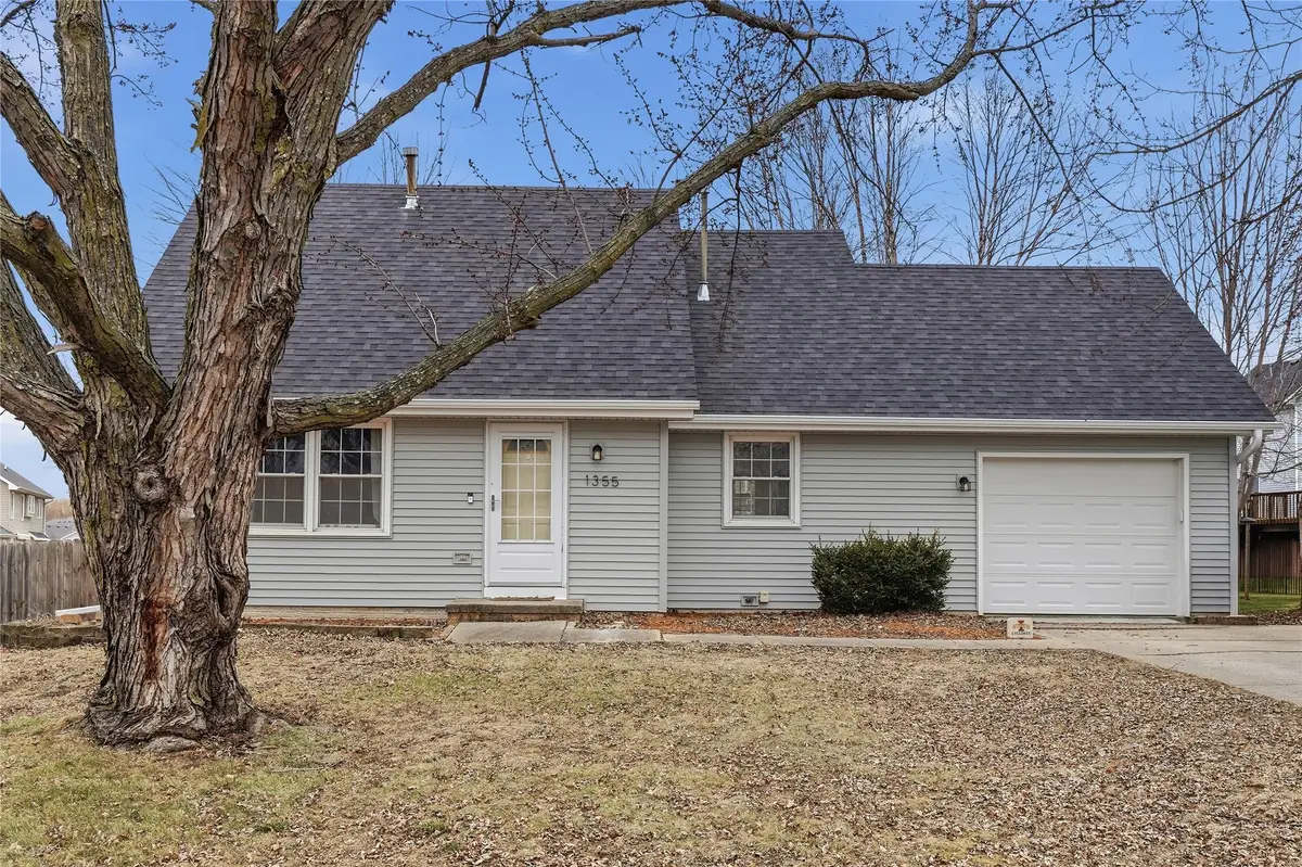 1355 E 20th Street, Norwalk, IA 50211 - #1