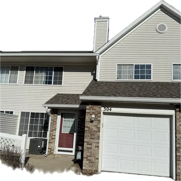 150 S Prairie View Drive #304, West Des Moines, IA 50266