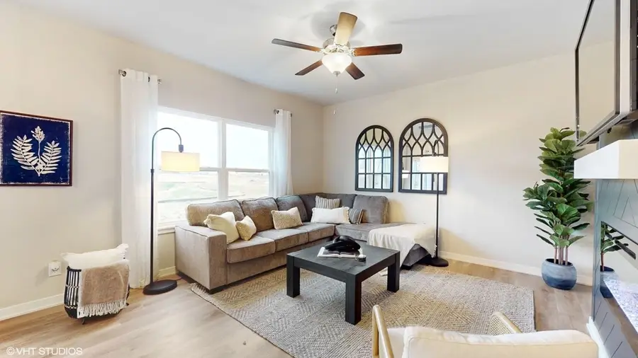 949 Hillside Place, Polk City, IA 50226 - #2