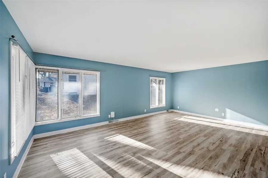 2956 Hubbell Avenue, Des Moines, IA 50317 - #2