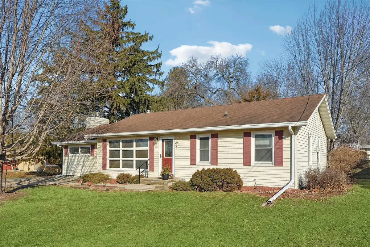 810 N E Street, Indianola, IA 50125 - #1