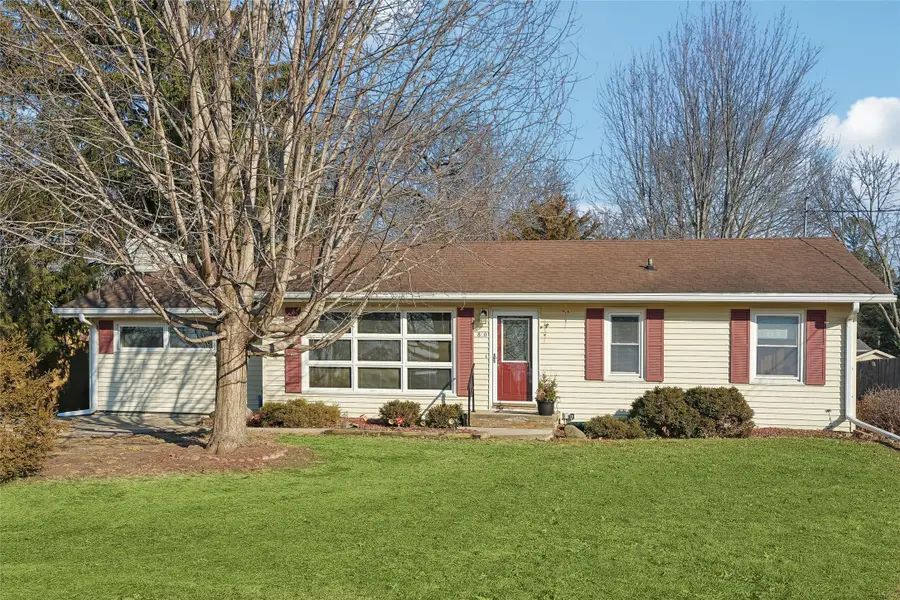 810 N E Street, Indianola, IA 50125 - #3