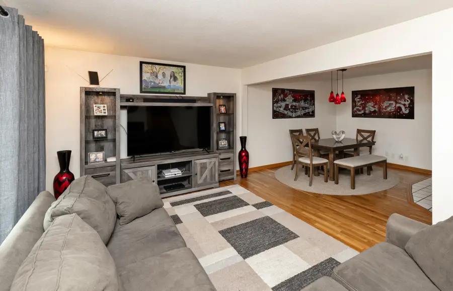 633 Greenfield Parkway, Des Moines, IA 50320 - #2