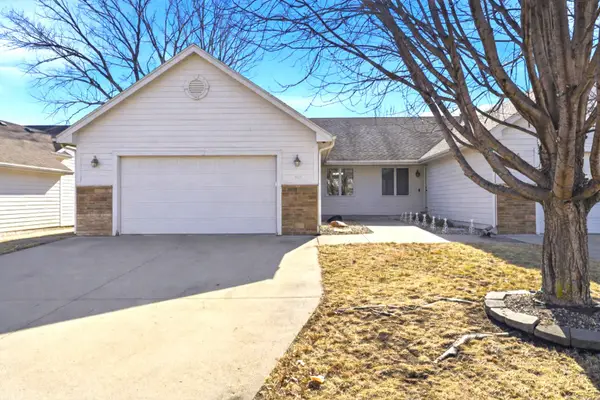 303 SE 30th Street, Ankeny, IA 50021