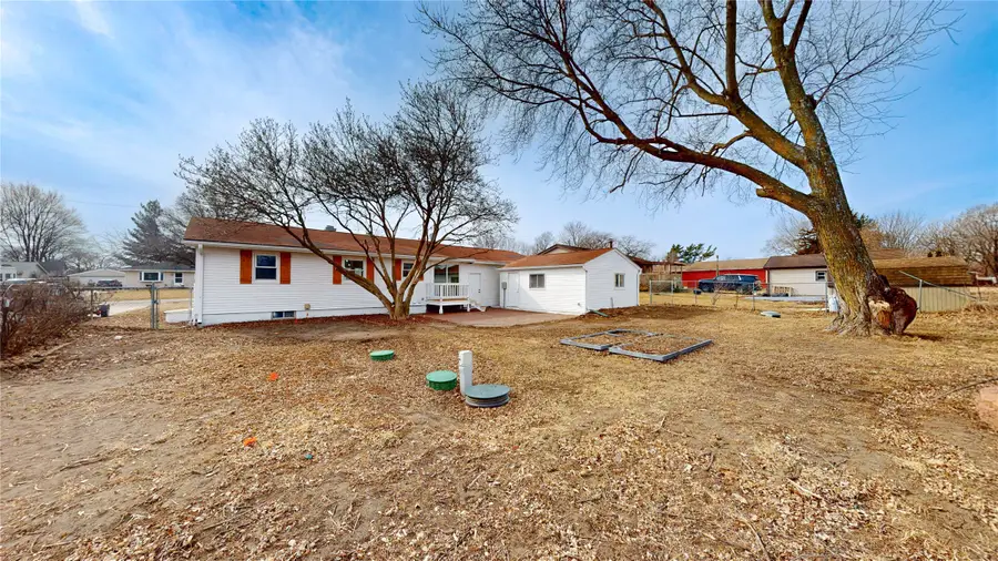 10114 S 34th Avenue W, Colfax, IA 50054 - #2