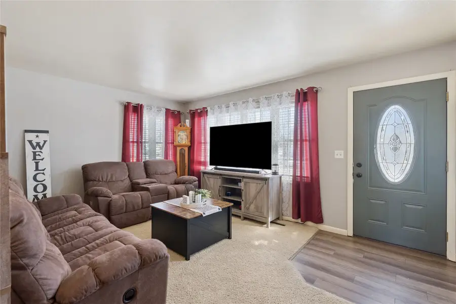 409 Hazel Street, Pella, IA 50219 - #3