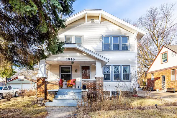 1916 34th Street, Des Moines, IA 50310