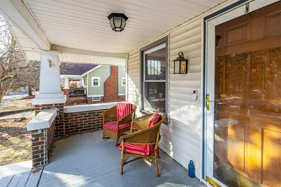 1916 34th Street, Des Moines, IA 50310 - #3