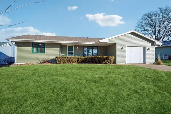 1220 E Girard Avenue, Indianola, IA 50125