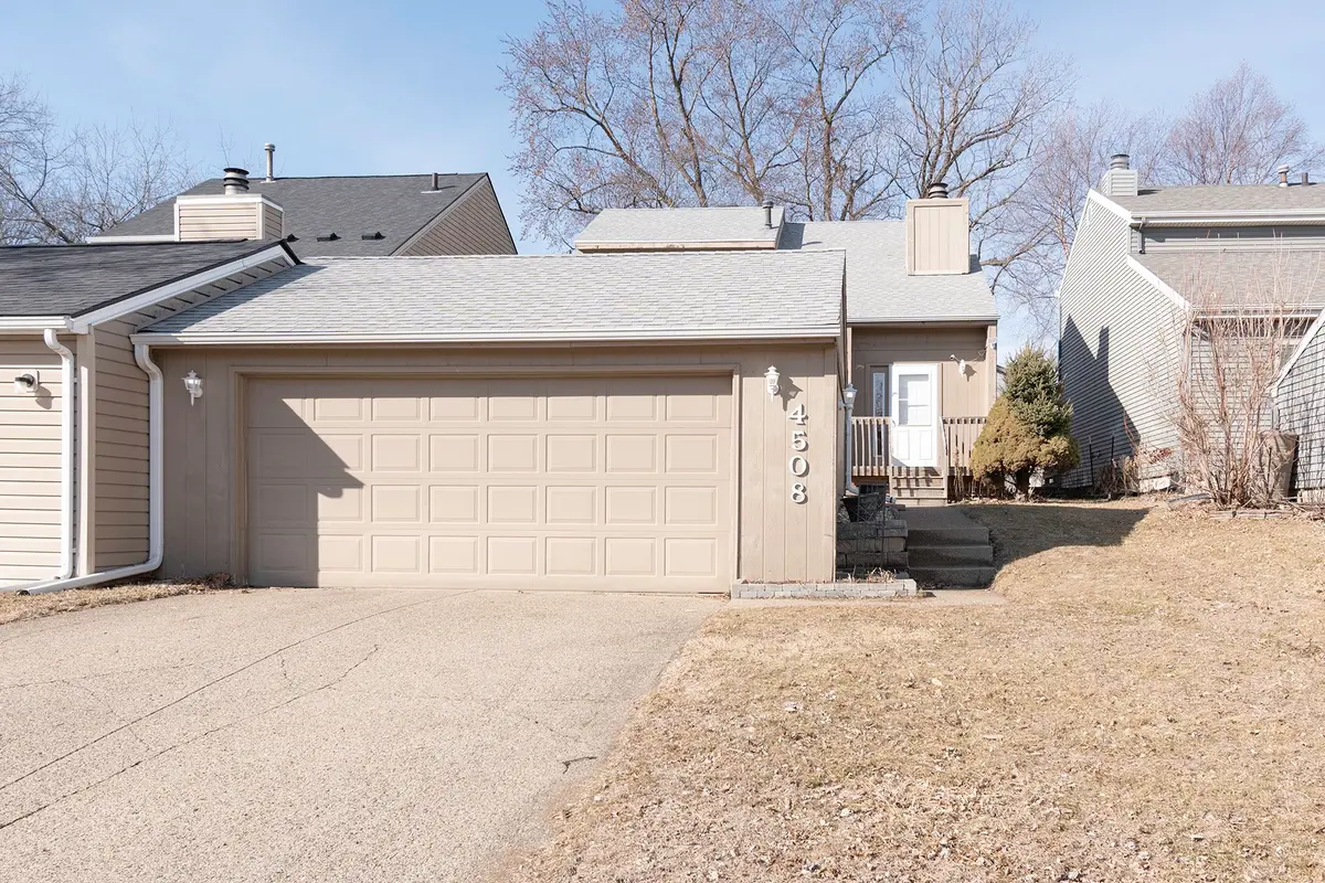4508 80th Place, Urbandale, IA 50322 - #1