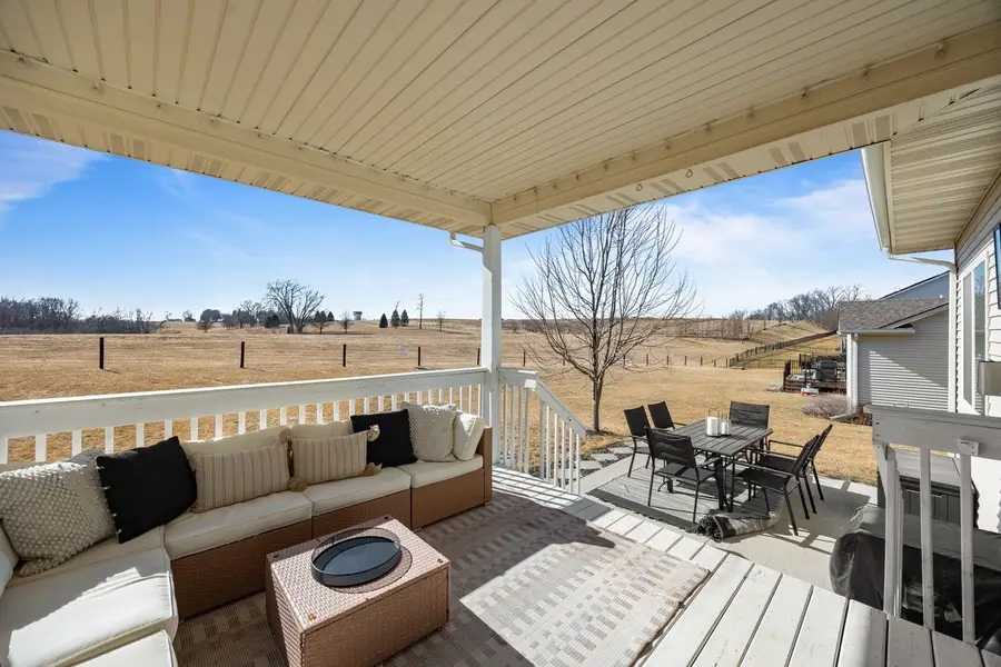 336 W High Road, Norwalk, IA 50211 - #2