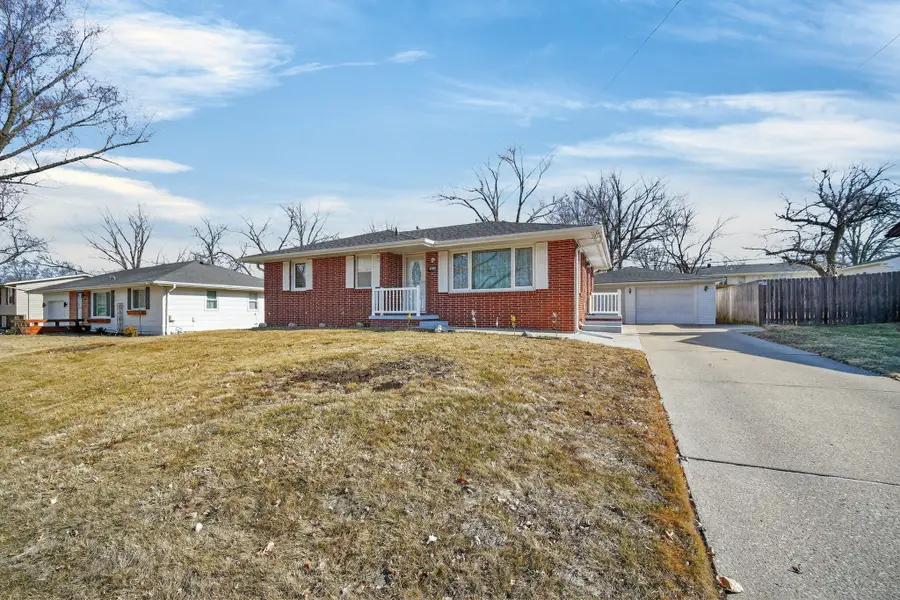 4407 66th Street, Urbandale, IA 50322 - #2