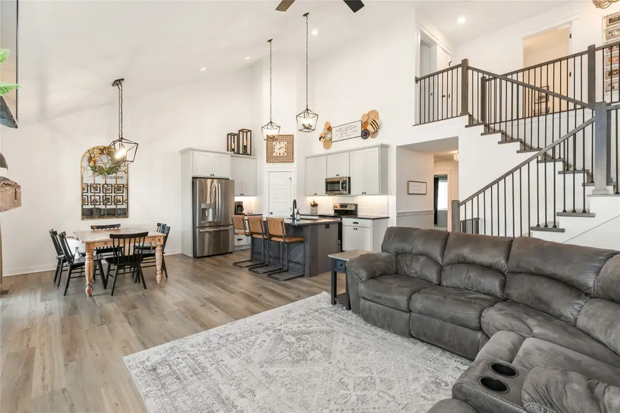 3007 Crest View Circle, Norwalk, IA 50211 - #2