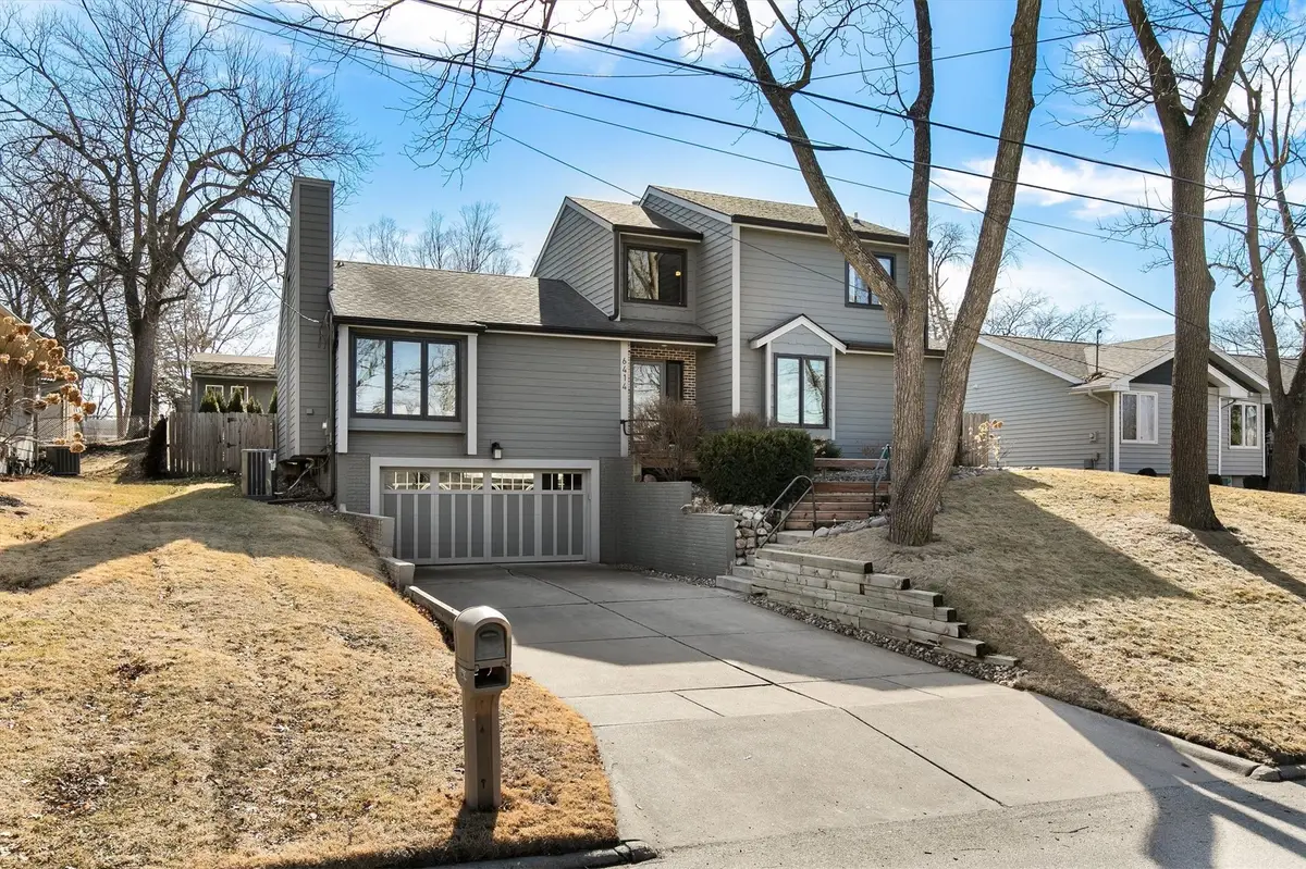6414 Northwest Drive, Windsor Heights, IA 50324 - #1
