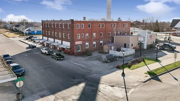 102 S Main Street, Leon, IA 50144