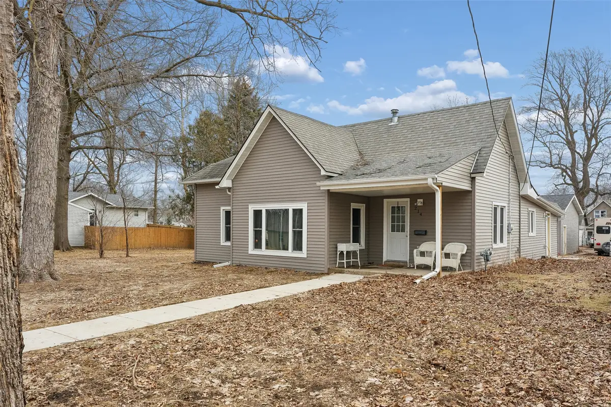 214 S Lincoln Street, Colfax, IA 50054 - #1