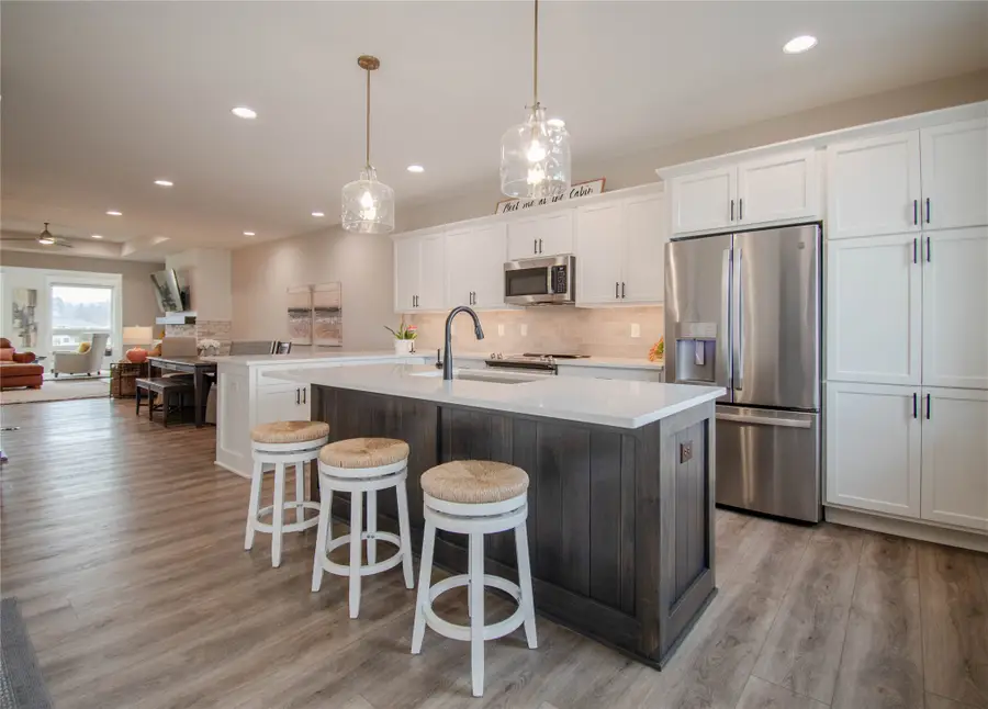 821 Trail Ridge Road, Indianola, IA 50125 - #2