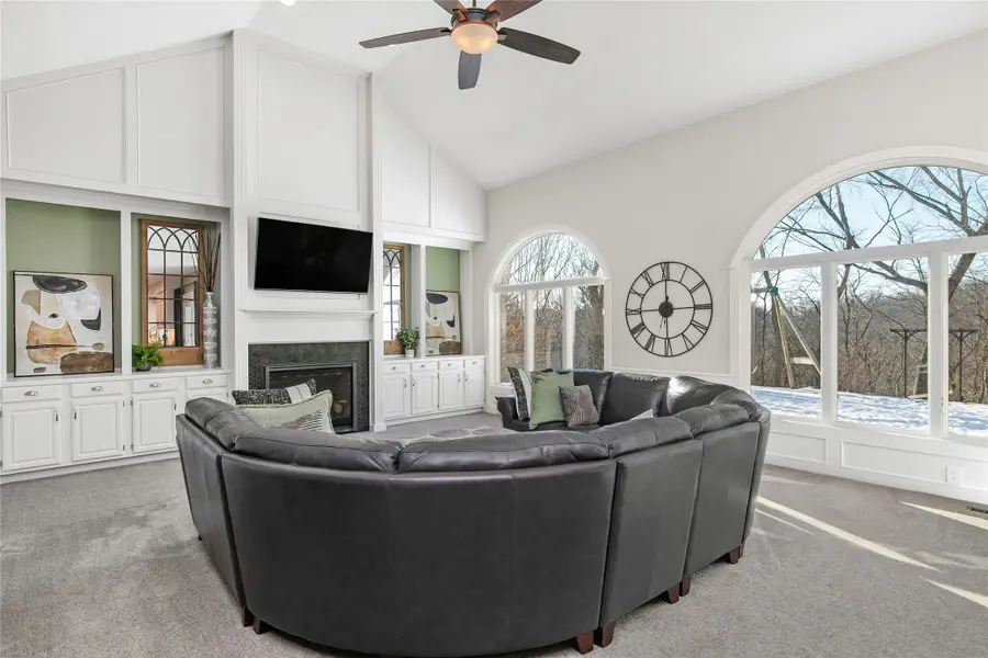 2716 Jordan Grove, West Des Moines, IA 50265 - #2