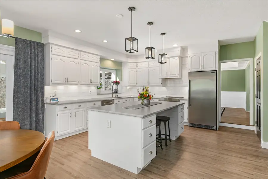 2716 Jordan Grove, West Des Moines, IA 50265 - #3