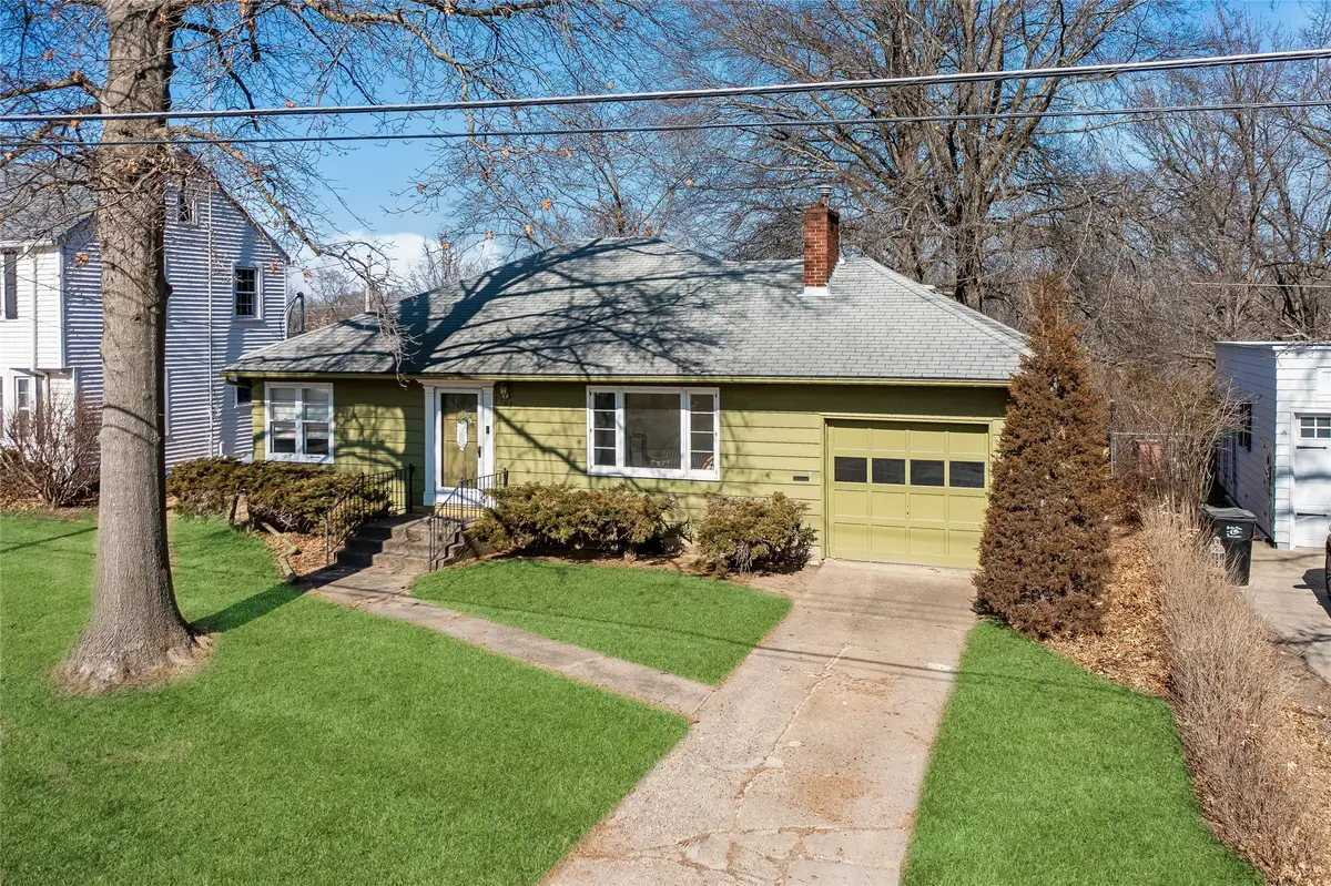 167 W Alta Vista, Ottumwa, IA 52501 - #1