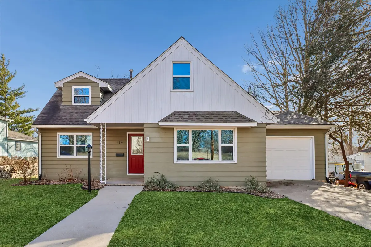 120 E Pearl Street, Osceola, IA 50213 - #1