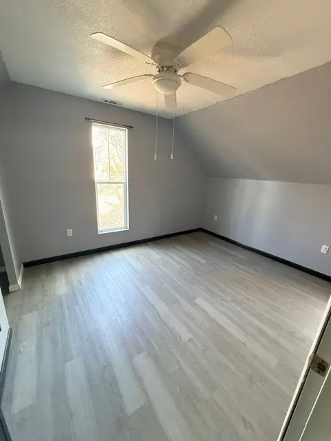 1617 College Avenue, Des Moines, IA 50314 - #2