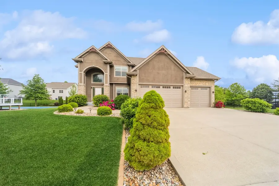 1454 S Sugar Creek Court, West Des Moines, IA 50266 - #3