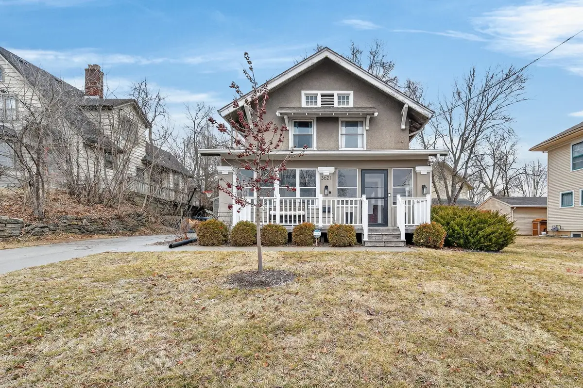 3621 Woodland Avenue, Des Moines, IA 50312 - #1