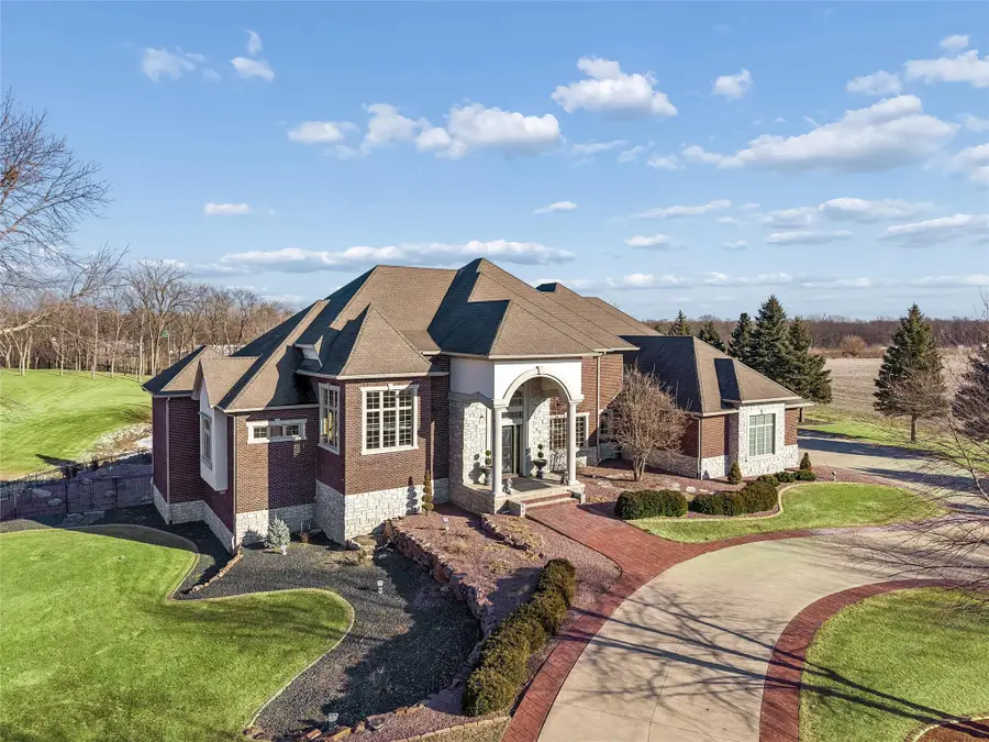 1305 NE Delaware Avenue, Ankeny, IA 50021 - #2