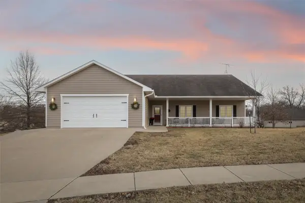 1511 W Franklin Avenue, Indianola, IA 50125