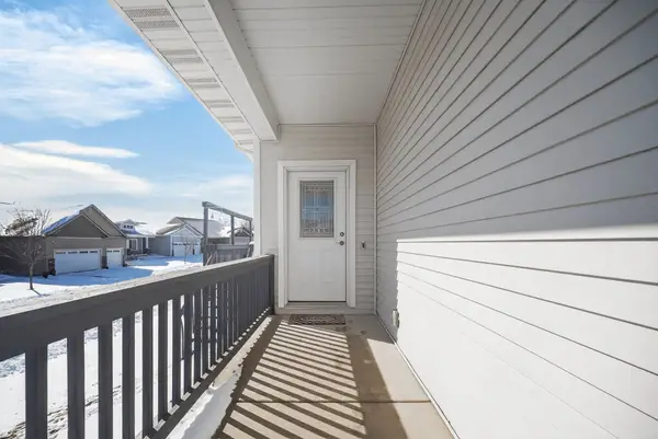 711 Dogwood Lane, Norwalk, IA 50211