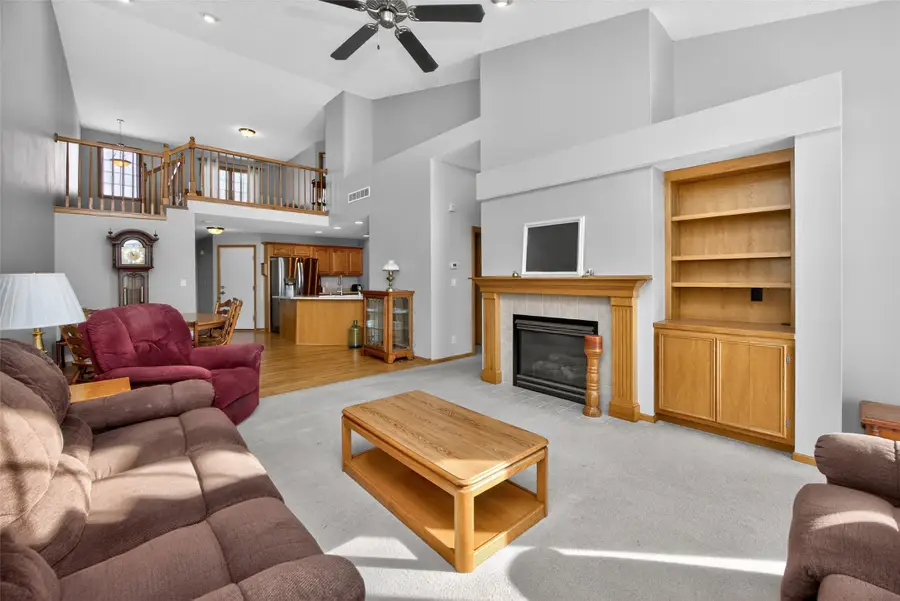 6056 Meadow View Court, Johnston, IA 50131 - #3