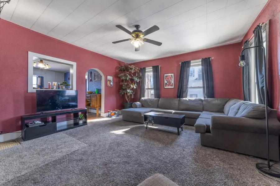 1924 1st Avenue, Perry, IA 50220 - #3