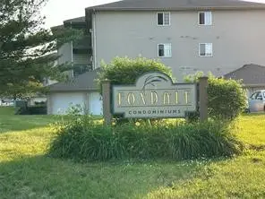 10111 Sutton Drive #3, Urbandale, IA 50322