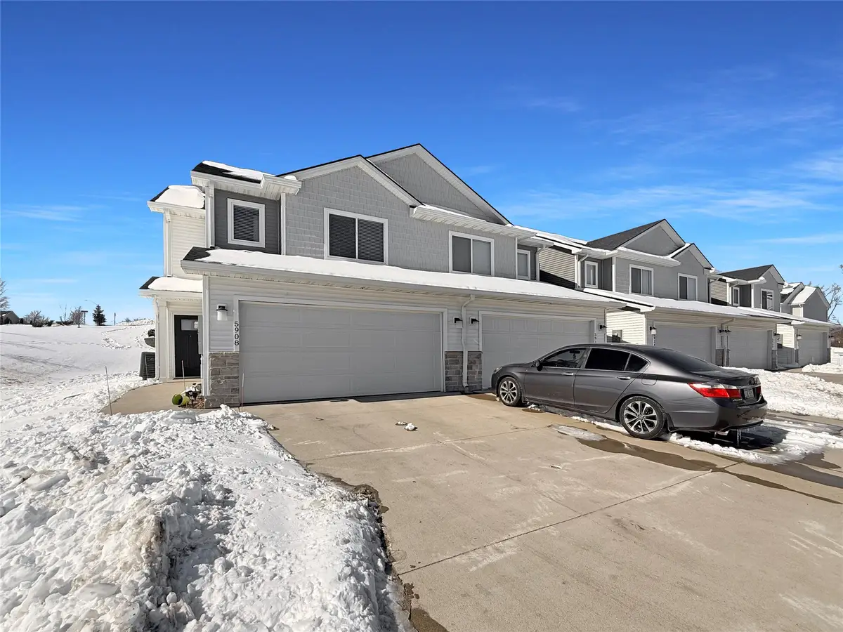 5908 NW 90th Street, Johnston, IA 50131 - #1