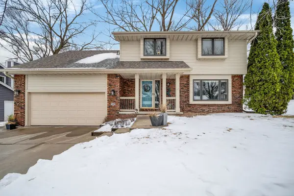 2809 68th Street, Urbandale, IA 50322