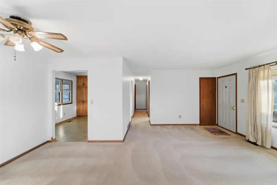 809 N York Street, Monroe, IA 50170 - #3