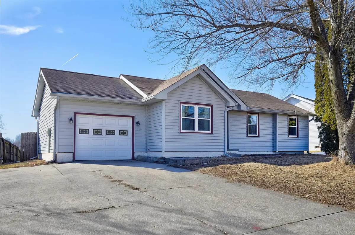 1219 Casady Drive, Norwalk, IA 50211 - #1