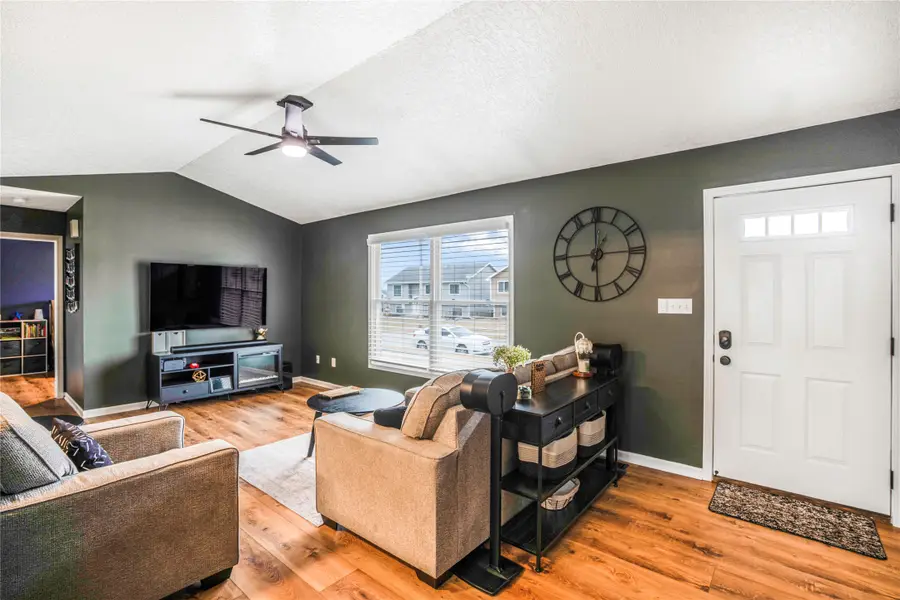 306 NE Trent Avenue, Elkhart, IA 50073 - #2