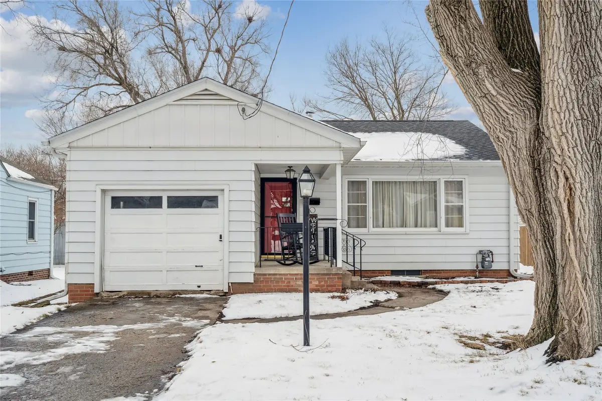 2415 48th Street, Des Moines, IA 50310 - #1