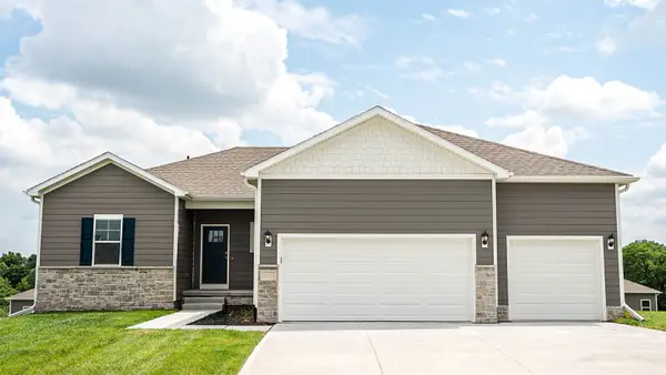 4708 173rd Street, Urbandale, IA 50322