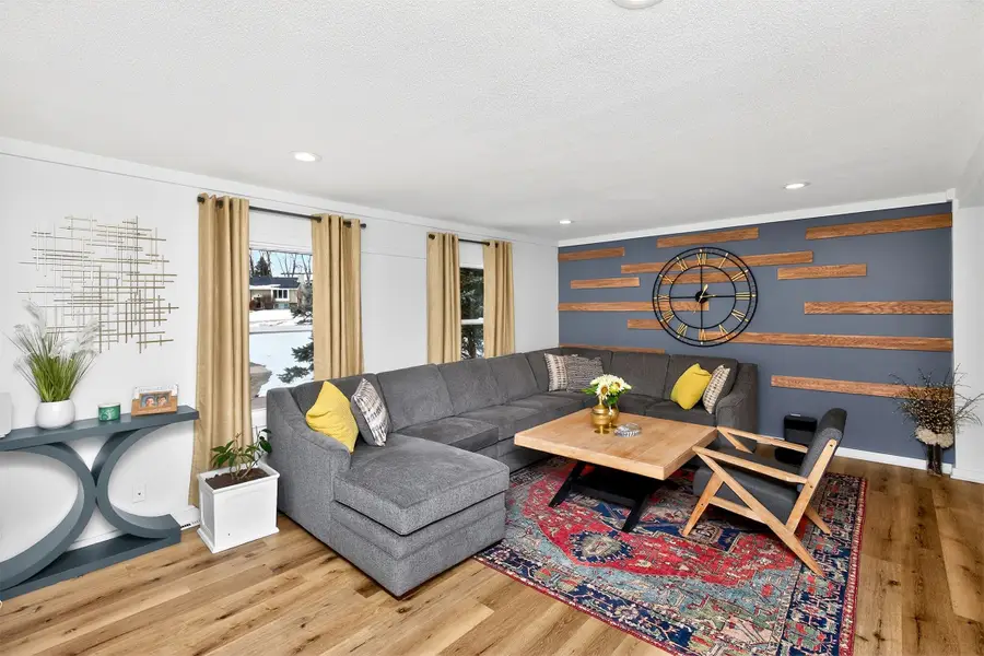 10448 Donna Bella, Clive, IA 50325 - #3