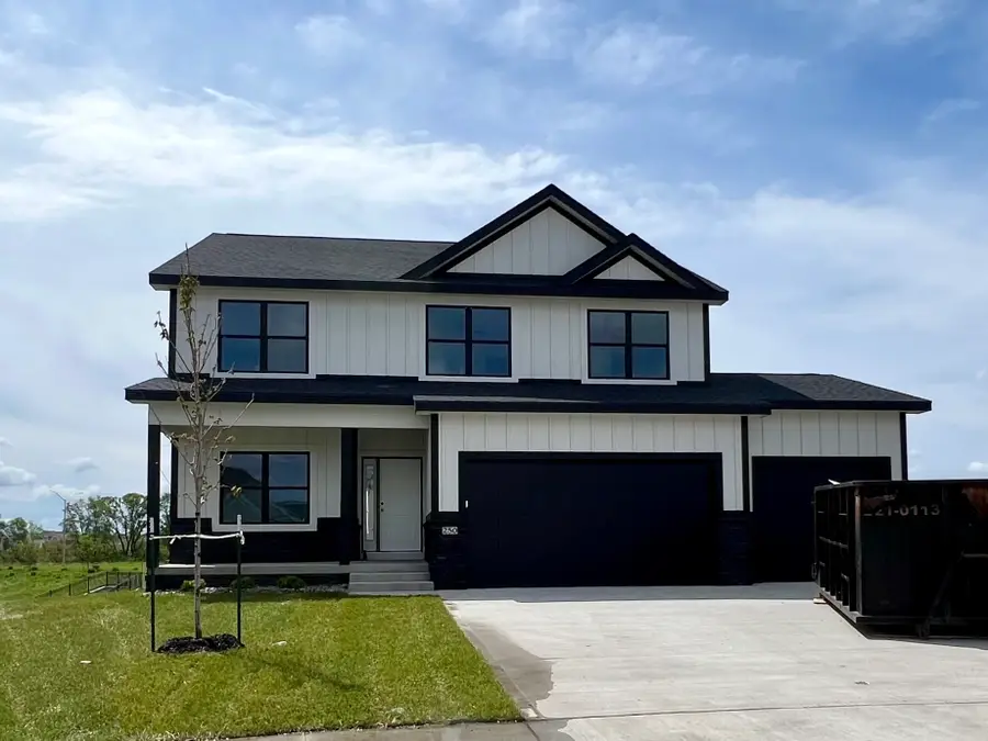 250 NW Copperleaf Court, Waukee, IA 50263 - #2