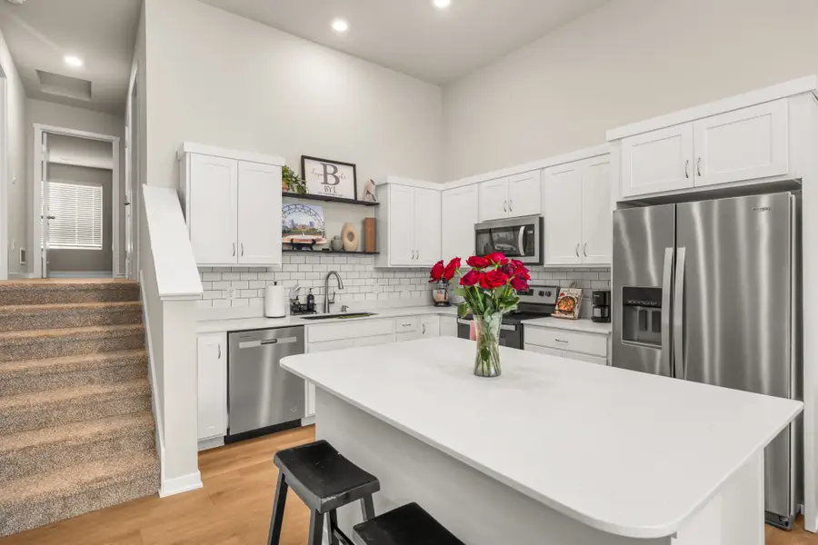 9612 Heightsview Drive, West Des Moines, IA 50266 - #3