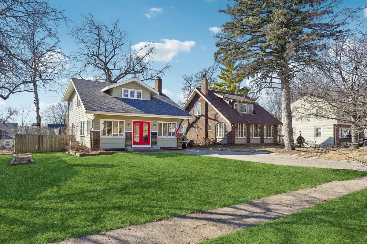 3516 Iola Avenue, Des Moines, IA 50312 - #1