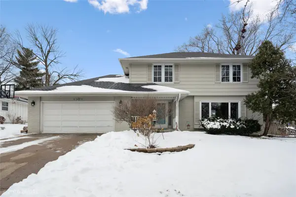 4104 Aspen Drive, West Des Moines, IA 50265