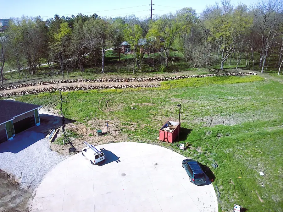 1002 S Wilder Place, West Des Moines, IA 50266 - #2