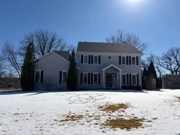 2800 Jordan Grove, West Des Moines, IA 50265