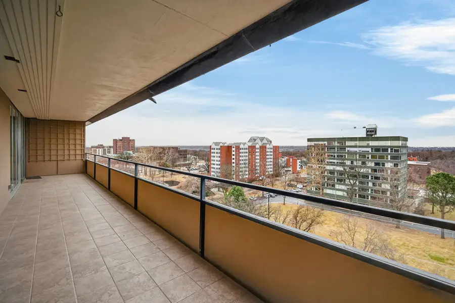 3663 Grand Avenue #1004, Des Moines, IA 50312 - #3